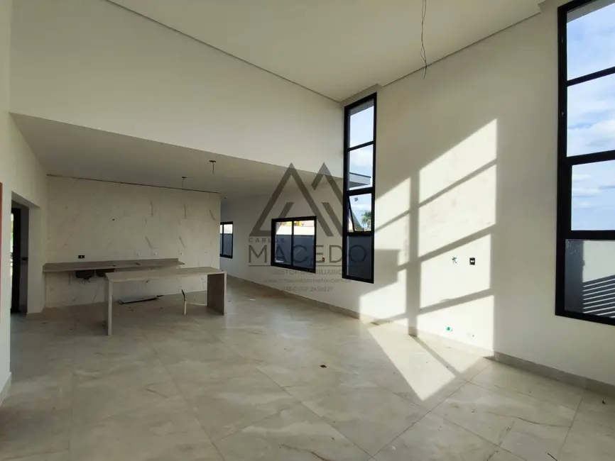 Foto 9 de Casa de Condomínio com 3 quartos à venda, 450m2 em Porangaba - SP