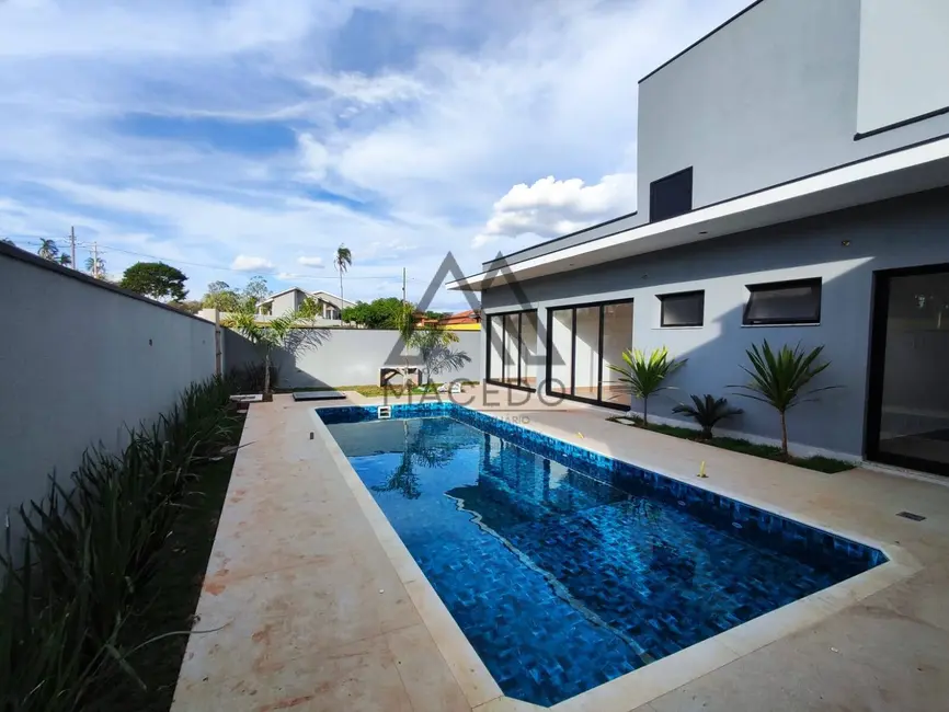 Foto 4 de Casa de Condomínio com 3 quartos à venda, 450m2 em Porangaba - SP