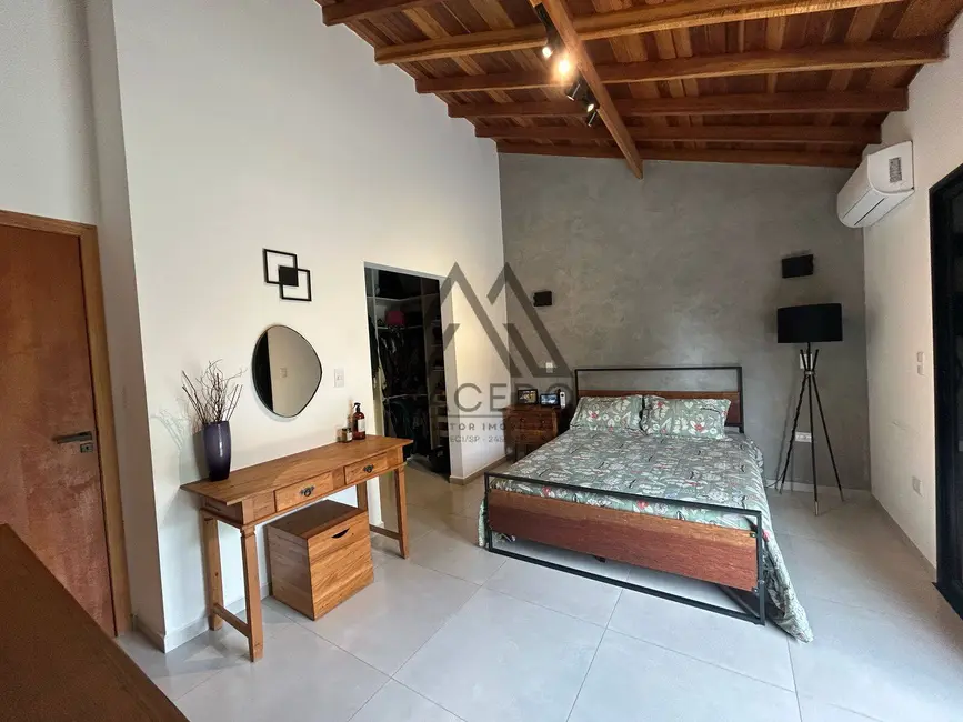 Foto 8 de Casa de Condomínio com 3 quartos à venda, 450m2 em Porangaba - SP