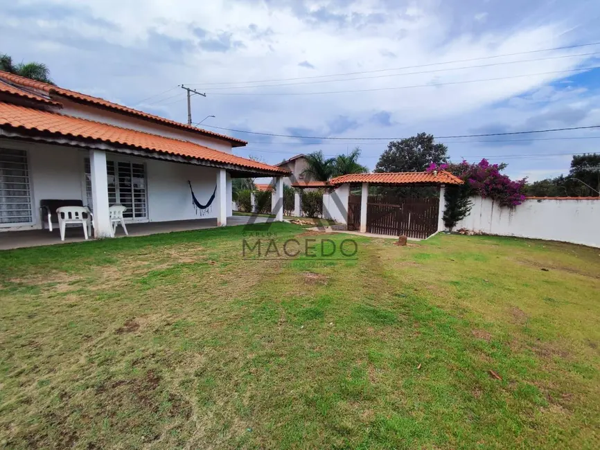 Foto 4 de Casa de Condomínio com 3 quartos à venda, 1000m2 em Porangaba - SP