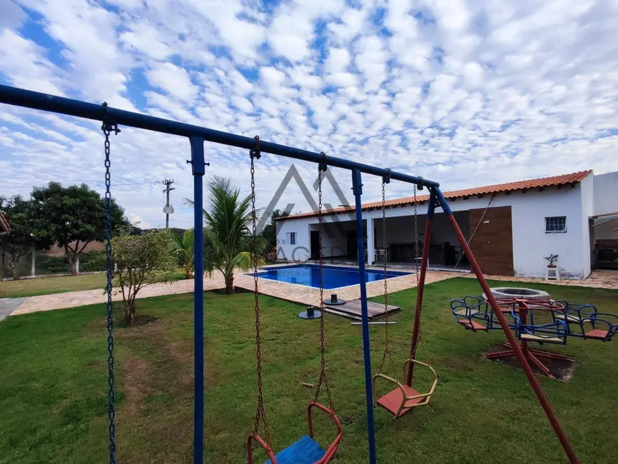 Foto 5 de Casa de Condomínio com 3 quartos à venda, 1000m2 em Porangaba - SP