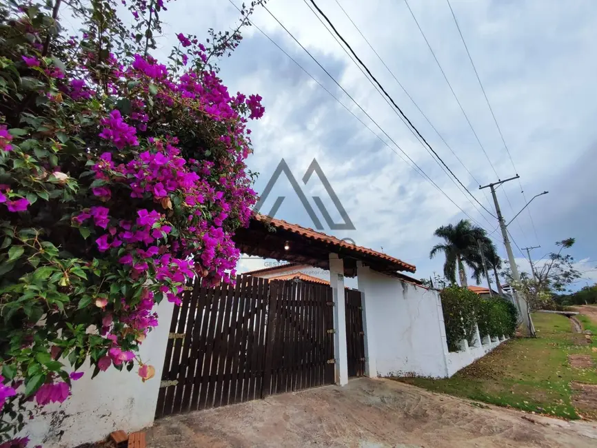 Foto 2 de Casa de Condomínio com 3 quartos à venda, 1000m2 em Porangaba - SP