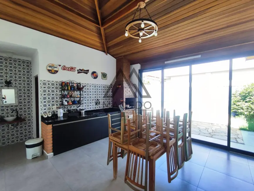 Foto 9 de Casa de Condomínio com 3 quartos à venda, 450m2 em Porangaba - SP