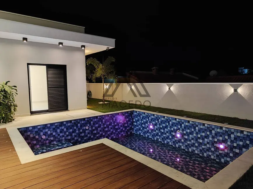 Casa de Condomínio com 4 quartos à venda, 420m2 em Porangaba - SP - imagem 9 Foto 9 de Casa de Condomínio com 4 quartos à venda, 420m2 em Porangaba - SP