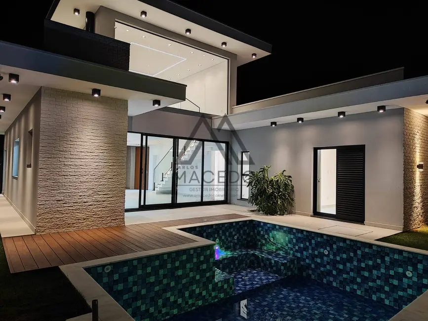 Casa de Condomínio com 4 quartos à venda, 420m2 em Porangaba - SP - imagem 7 Foto 7 de Casa de Condomínio com 4 quartos à venda, 420m2 em Porangaba - SP