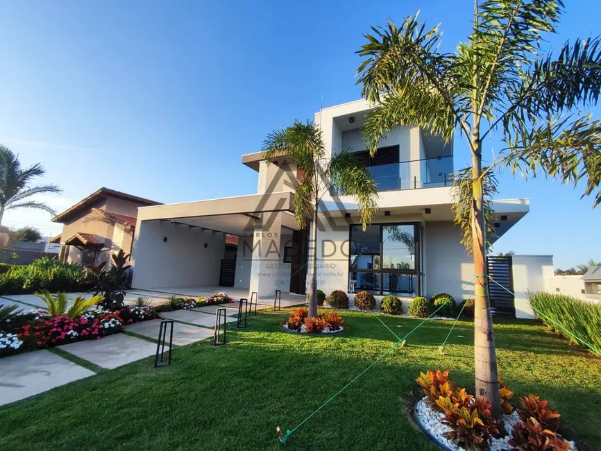 Casa de Condomínio com 4 quartos à venda, 420m2 em Porangaba - SP - imagem 1 Foto 1 de Casa de Condomínio com 4 quartos à venda, 420m2 em Porangaba - SP