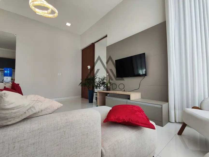 Foto 4 de Casa de Condomínio com 3 quartos à venda, 410m2 em Porangaba - SP