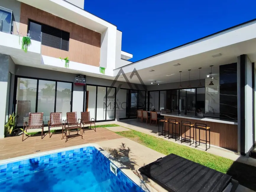 Foto 1 de Casa de Condomínio com 3 quartos à venda, 410m2 em Porangaba - SP