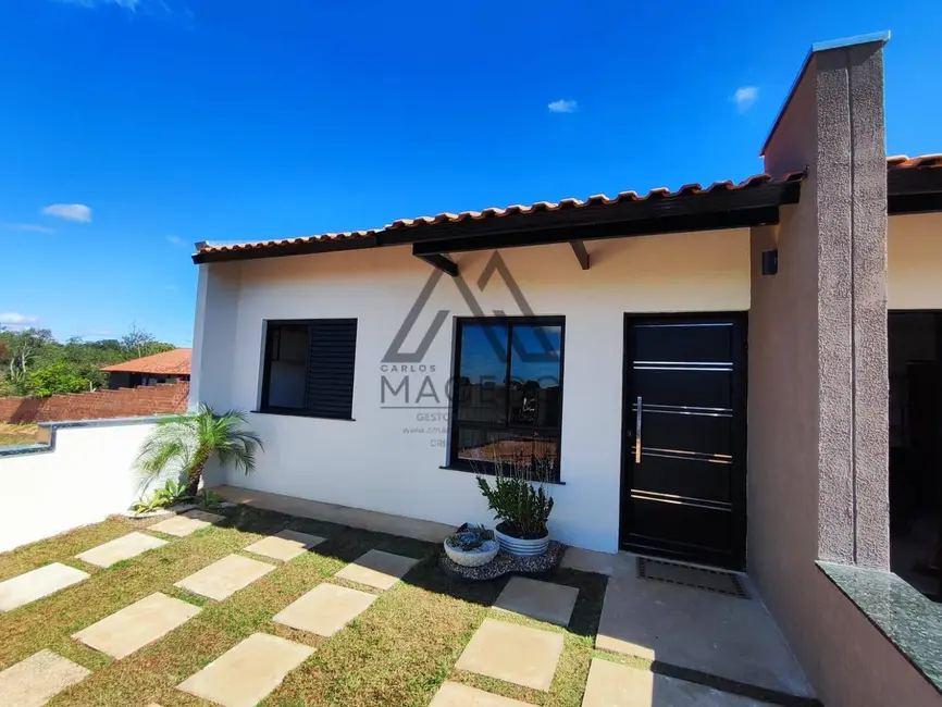 Foto 2 de Casa de Condomínio com 2 quartos à venda, 100m2 em Centro, Cesario Lange - SP