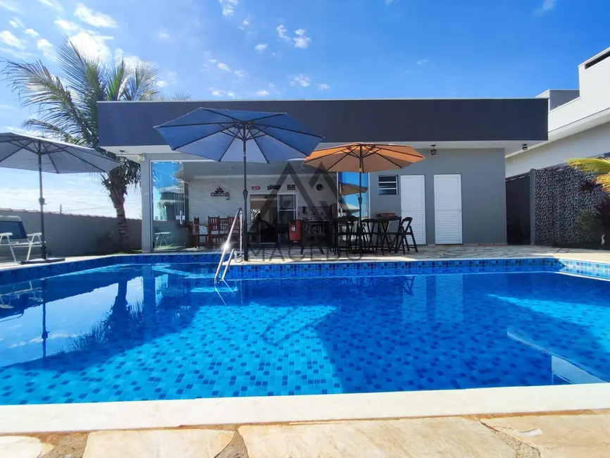 Casa de Condomínio com 3 quartos à venda, 450m2 em Porangaba - SP - imagem 2 Foto 2 de Casa de Condomínio com 3 quartos à venda, 450m2 em Porangaba - SP