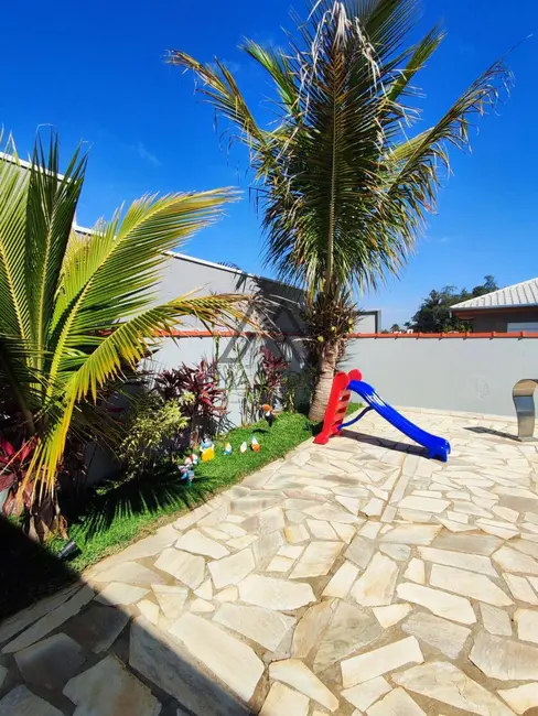 Casa de Condomínio com 3 quartos à venda, 450m2 em Porangaba - SP - imagem 4 Foto 4 de Casa de Condomínio com 3 quartos à venda, 450m2 em Porangaba - SP