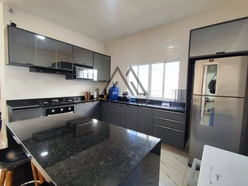 Foto 7 de Casa de Condomínio com 3 quartos à venda, 450m2 em Porangaba - SP