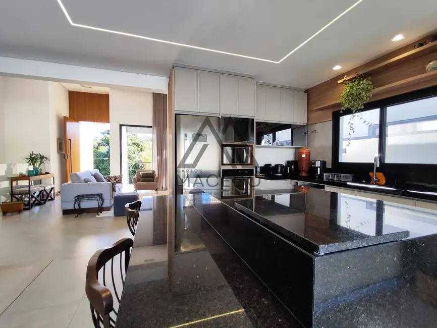 Foto 8 de Casa de Condomínio com 3 quartos à venda, 450m2 em Porangaba - SP