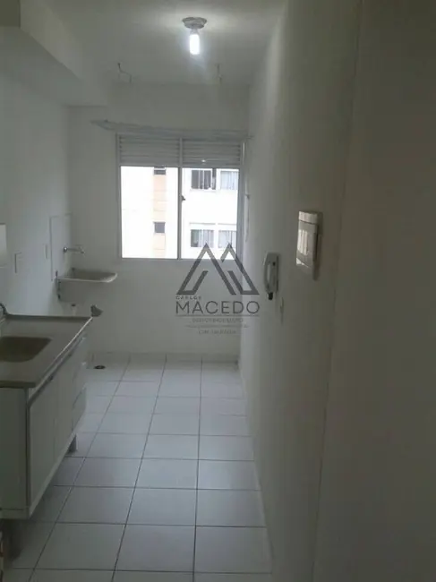 Foto 5 de Apartamento com 2 quartos à venda, 42m2 em Jardim Ísis, Cotia - SP