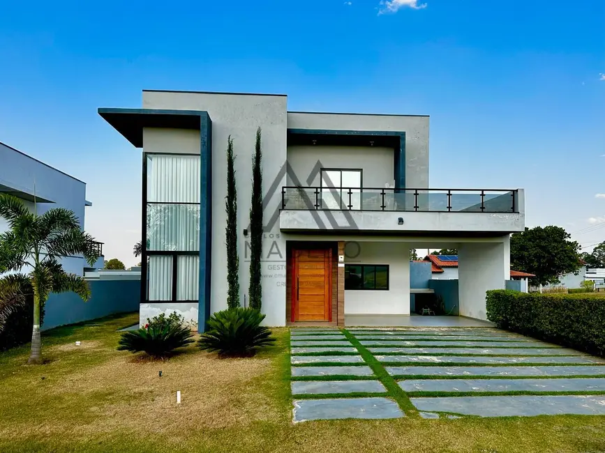 Foto 2 de Casa de Condomínio com 3 quartos à venda, 437m2 em Porangaba - SP