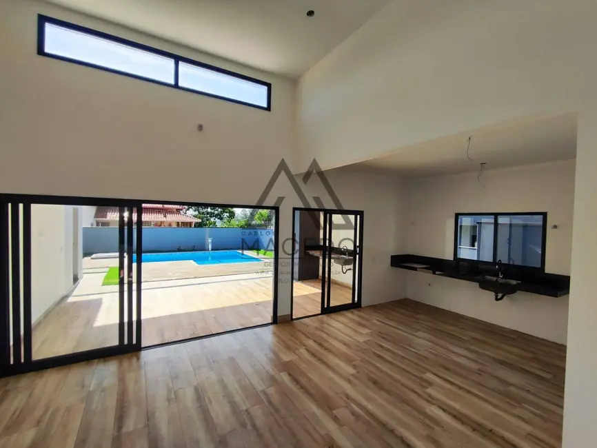 Foto 8 de Casa de Condomínio com 3 quartos à venda, 450m2 em Porangaba - SP