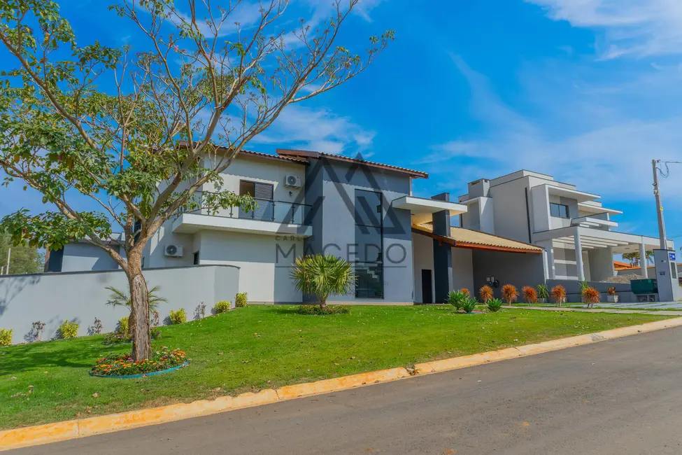 Foto 3 de Casa de Condomínio com 4 quartos à venda, 893m2 em Porangaba - SP