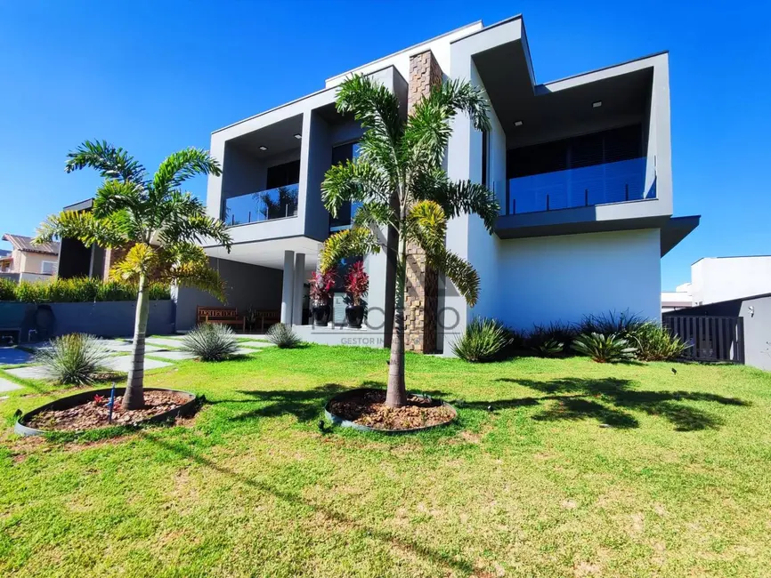 Foto 2 de Casa de Condomínio com 4 quartos à venda, 450m2 em Porangaba - SP