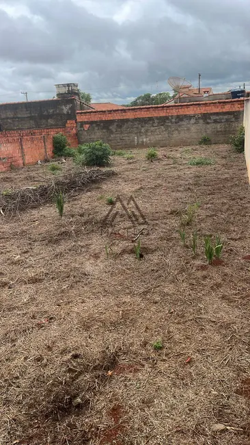 Foto 3 de Terreno / Lote à venda, 250m2 em Centro, Cesario Lange - SP
