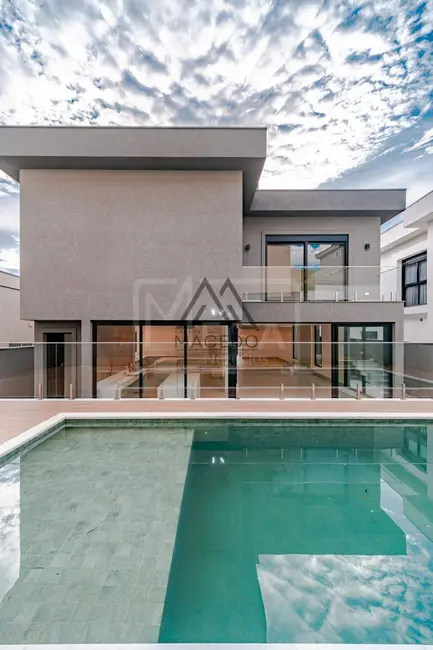 Foto 3 de Casa de Condomínio com 6 quartos à venda, 550m2 em Centro Comercial Jubran, Barueri - SP