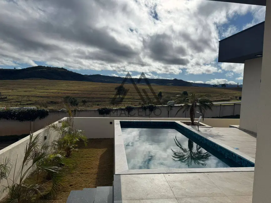 Foto 8 de Casa de Condomínio com 3 quartos à venda, 437m2 em Pardinho - SP