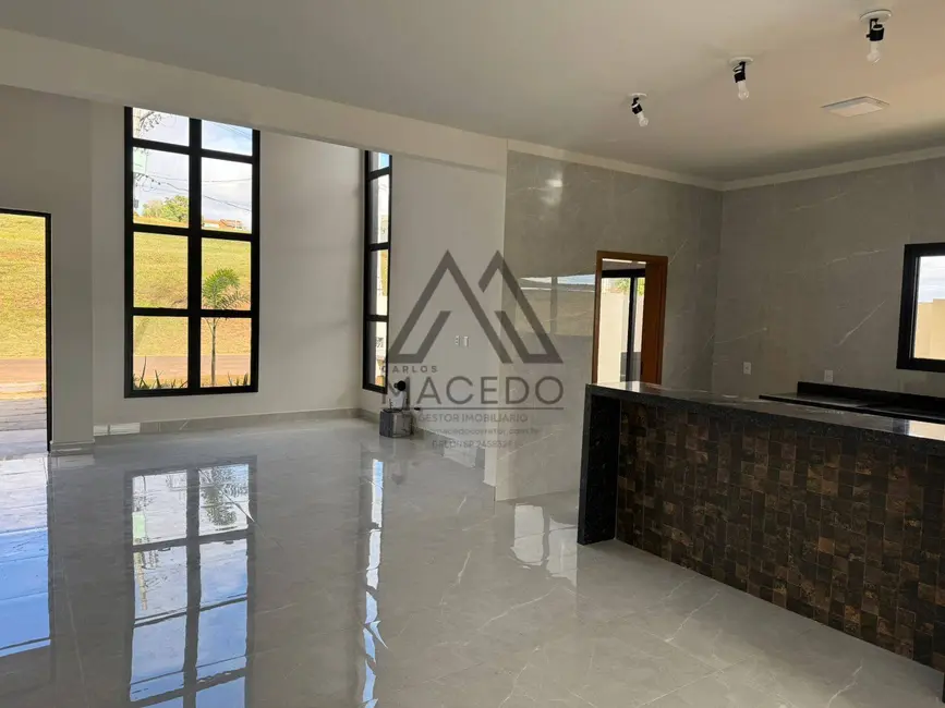 Foto 3 de Casa de Condomínio com 3 quartos à venda, 437m2 em Pardinho - SP