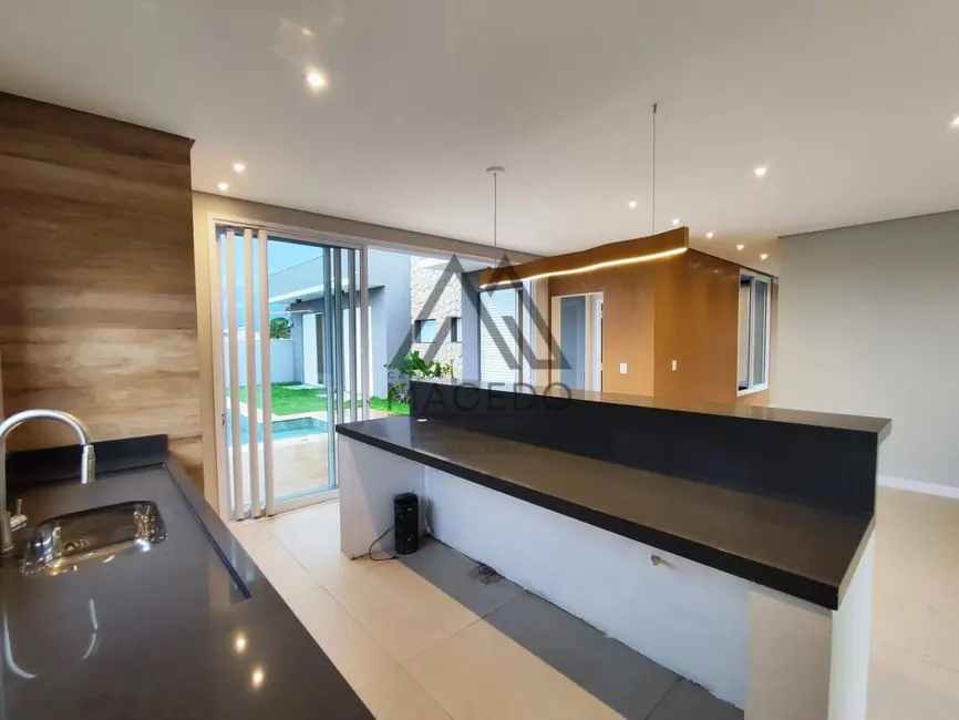 Foto 7 de Casa de Condomínio à venda, 420m2 em Pardinho - SP