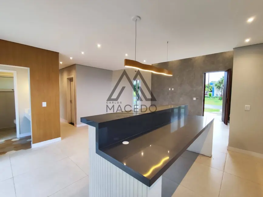 Foto 8 de Casa de Condomínio à venda, 420m2 em Pardinho - SP