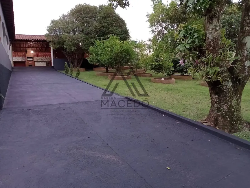 Foto 4 de Casa com 3 quartos à venda, 2000m2 em Jardim Gramado, Tatui - SP