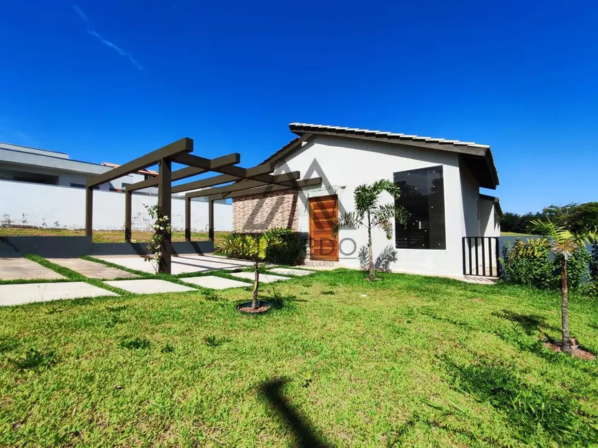 Foto 2 de Casa de Condomínio com 3 quartos à venda, 453m2 em Porangaba - SP