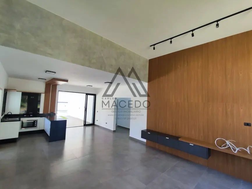 Foto 1 de Casa de Condomínio com 4 quartos à venda, 450m2 em Porangaba - SP