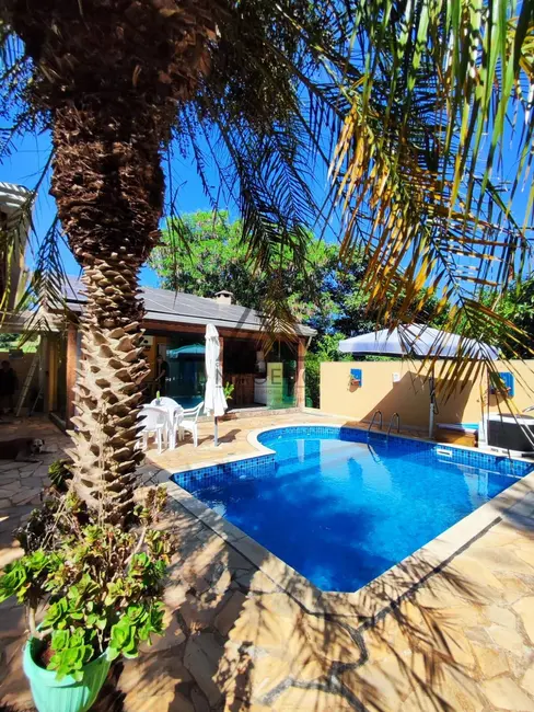 Foto 3 de Casa de Condomínio com 3 quartos à venda, 450m2 em Porangaba - SP