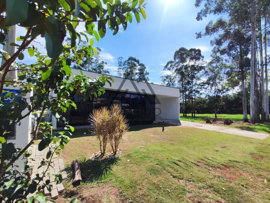 Foto 2 de Casa de Condomínio com 4 quartos à venda, 450m2 em Porangaba - SP
