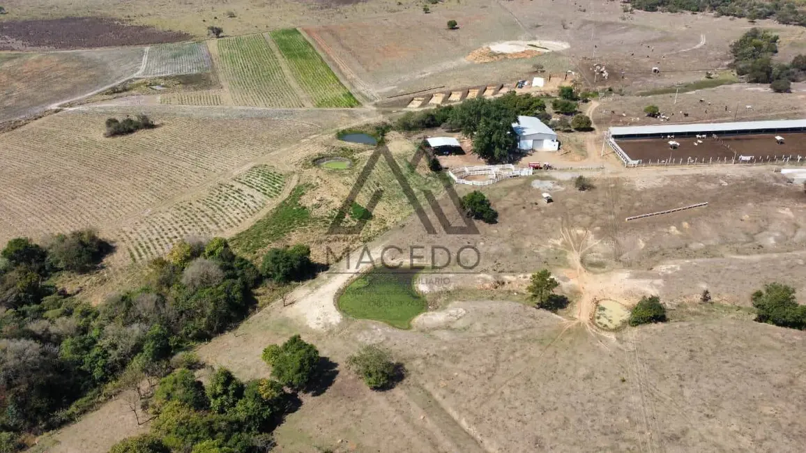 Foto 2 de Sítio / Rancho à venda, 14m2 em Centro, Cesario Lange - SP