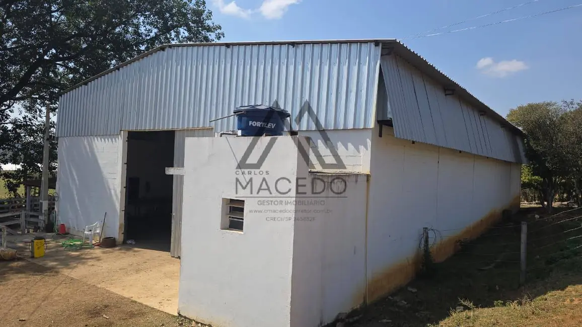Foto 9 de Sítio / Rancho à venda, 14m2 em Centro, Cesario Lange - SP