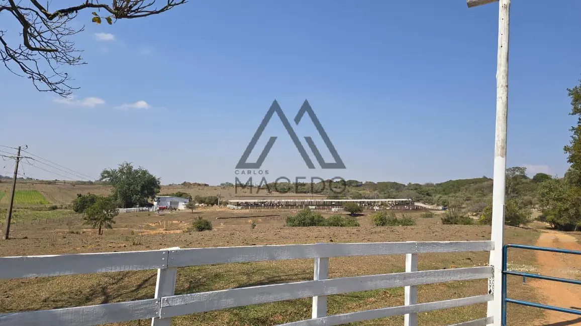 Foto 7 de Sítio / Rancho à venda, 14m2 em Centro, Cesario Lange - SP