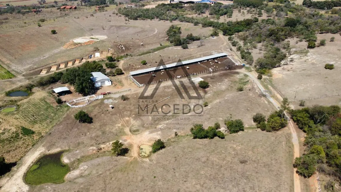 Foto 1 de Sítio / Rancho à venda, 14m2 em Centro, Cesario Lange - SP