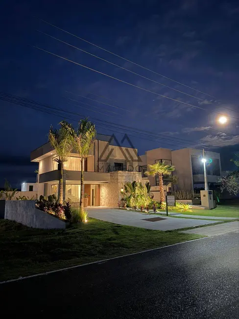 Foto 1 de Casa de Condomínio com 4 quartos à venda, 450m2 em Pardinho - SP