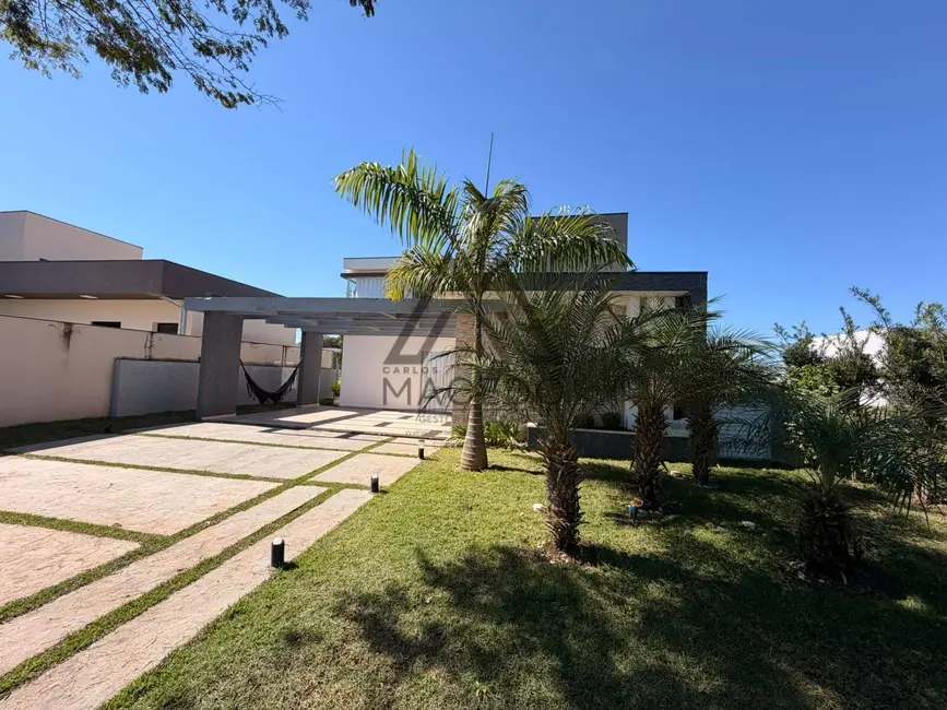 Foto 3 de Casa com 3 quartos à venda, 420m2 em Pardinho - SP