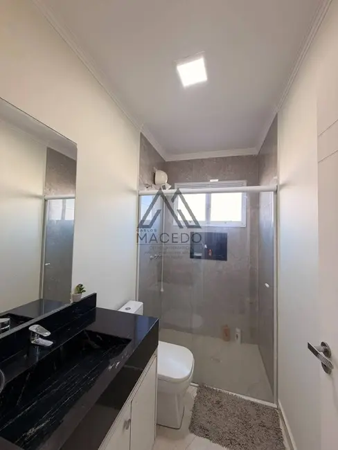 Foto 6 de Casa com 3 quartos à venda, 420m2 em Pardinho - SP