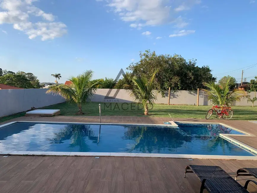 Foto 1 de Casa com 3 quartos à venda, 900m2 em Porangaba - SP