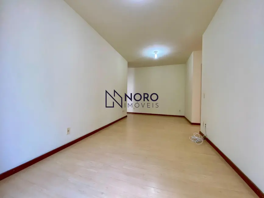 Foto 2 de Apartamento com 3 quartos à venda, 86m2 em Nossa Senhora de Fátima, Santa Maria - RS