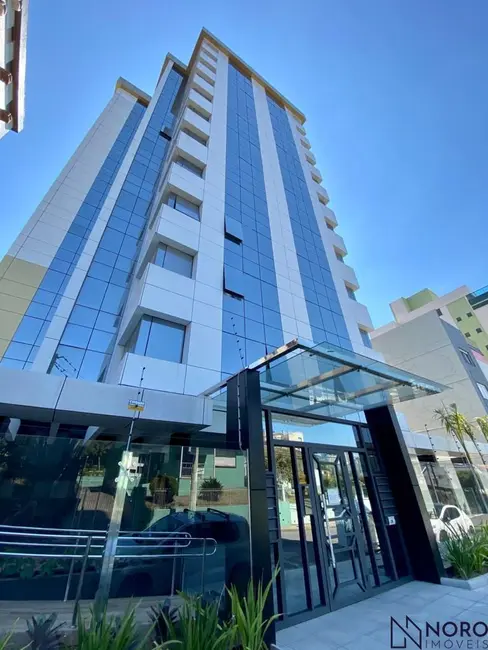 Foto 1 de Apartamento com 3 quartos à venda, 220m2 em Nossa Senhora de Fátima, Santa Maria - RS