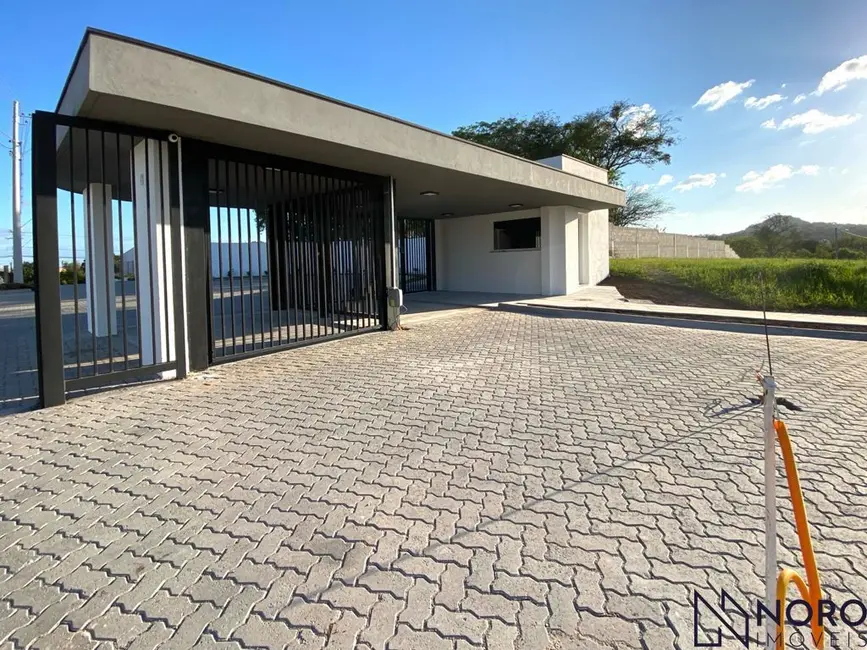 Foto 2 de Terreno / Lote à venda, 412m2 em São José, Santa Maria - RS