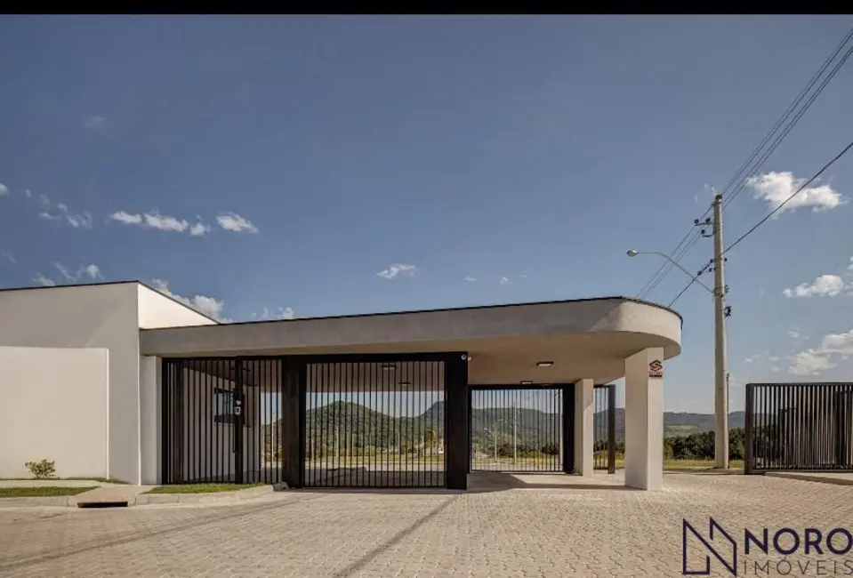 Foto 1 de Terreno / Lote à venda, 394m2 em São José, Santa Maria - RS