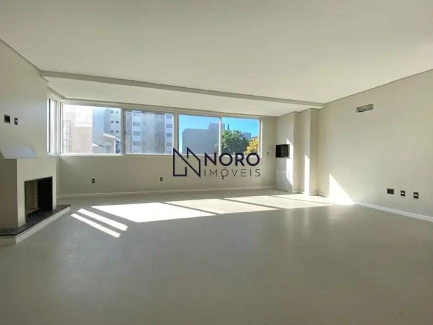 Foto 1 de Apartamento com 3 quartos à venda, 107m2 em Camobi, Santa Maria - RS