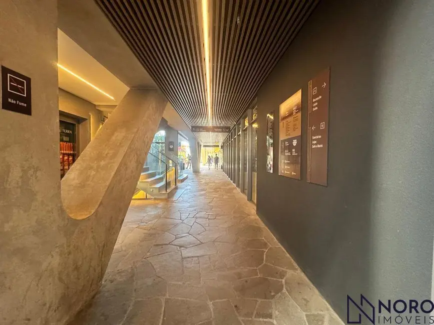 Foto 3 de Sala Comercial com 1 quarto à venda, 51m2 em Centro, Santa Maria - RS