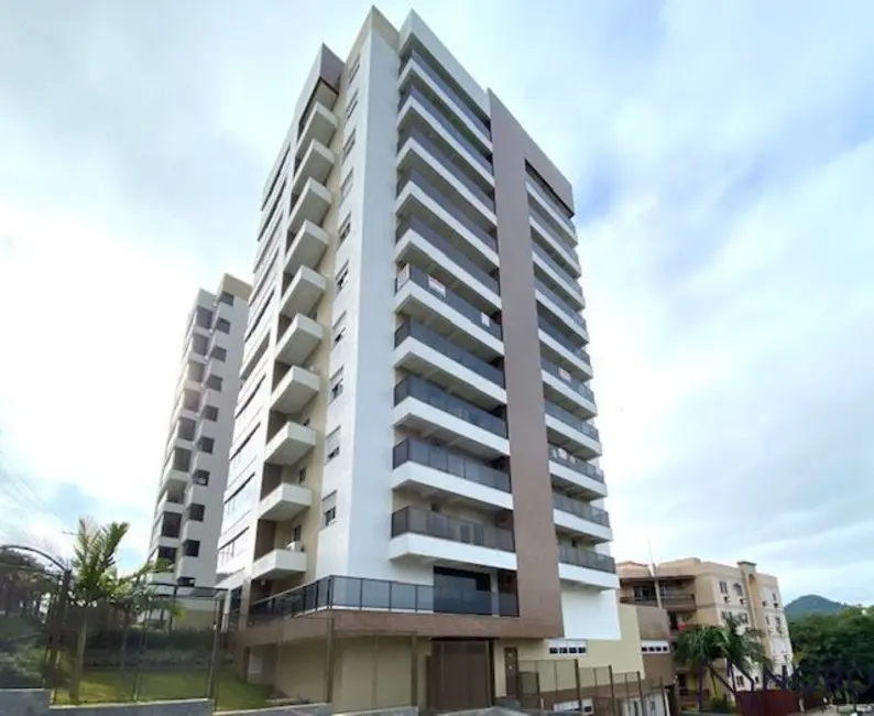 Foto 1 de Apartamento com 3 quartos à venda, 221m2 em Nossa Senhora de Lourdes, Santa Maria - RS
