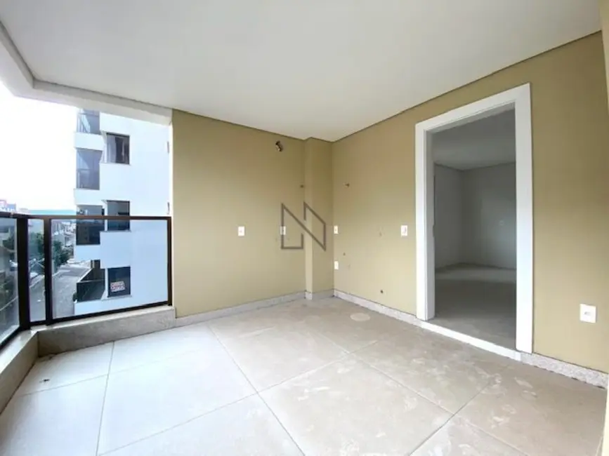 Foto 7 de Apartamento com 3 quartos à venda, 170m2 em Nossa Senhora de Lourdes, Santa Maria - RS