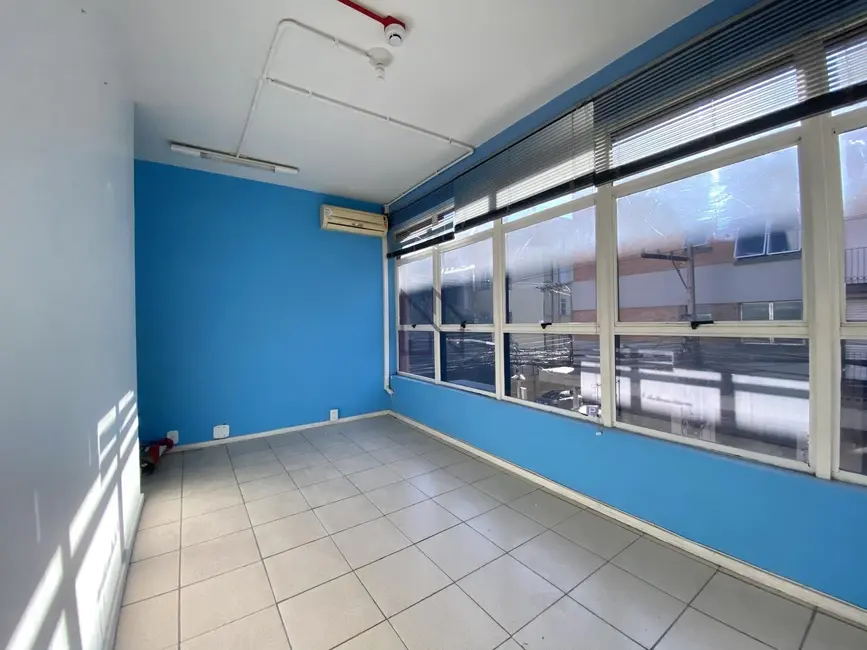 Foto 3 de Sala Comercial com 3 quartos à venda, 135m2 em Bonfim, Santa Maria - RS